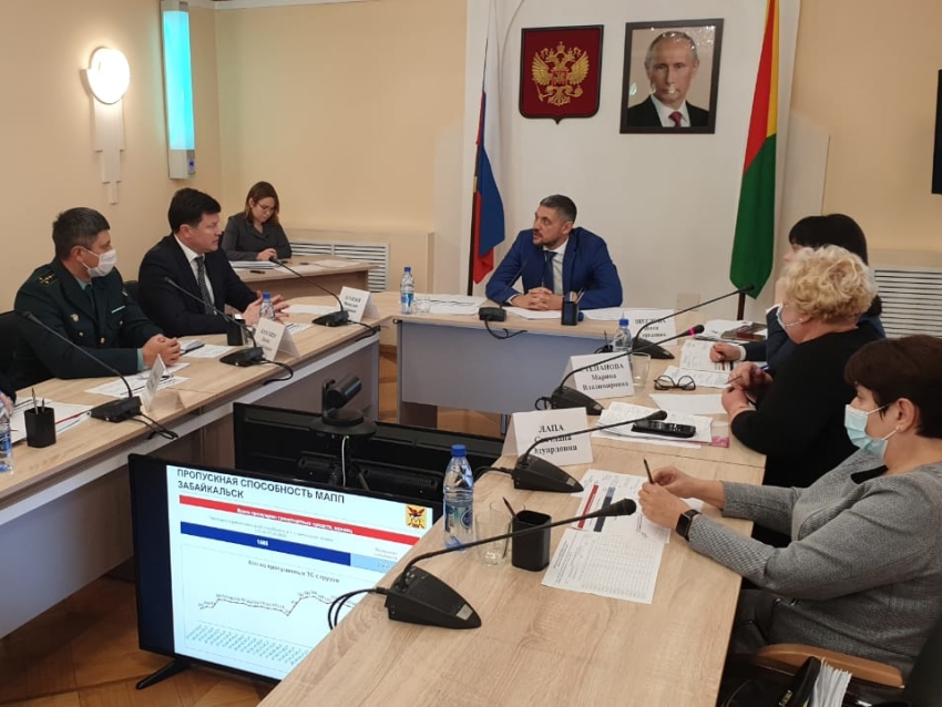 Забайкалье предложило Минтрансу России ввести электронную очередь на МАПП в Забайкальске 